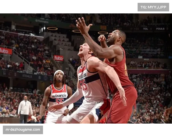 分析：更多球队尝试“五外”阵容，传统中锋上场时间受挤压